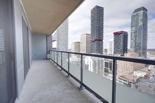 2318-50 Dunfield Ave, Toronto, ON, M4S0E4 | Card Image