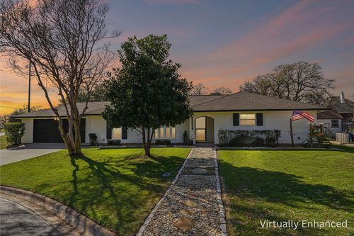 1506 Springbrook St, Corinth, TX, 76210-3577 | Card Image