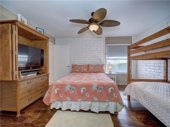 APT-133 - 4901 State Highway 361, Condo with 2 bedrooms, 2 bathrooms and null parking in Port Aransas TX | Image 21