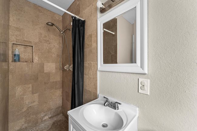 1528 Singletary Ave, House other with 4 bedrooms, 2 bathrooms and null parking in Pahokee FL | Image 13
