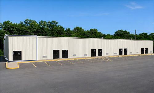 a-5766 N Thompson St, Springdale, AR, 72764-8455 | Card Image