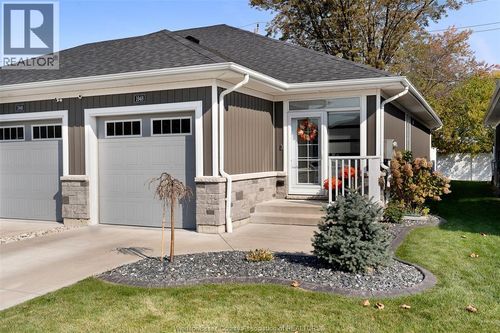 1948 Ethan Crt, Windsor, ON, N8T0B3 | Card Image