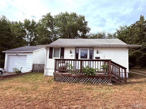 608 E Gibbs St, Salem, MO, 65560-1807 | Card Image