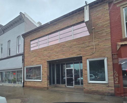62 Public Square Square, Salem, IN, 47167 | Card Image