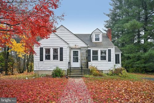 12 Normal Blvd, GLASSBORO, NJ, 08028-1609 | Card Image