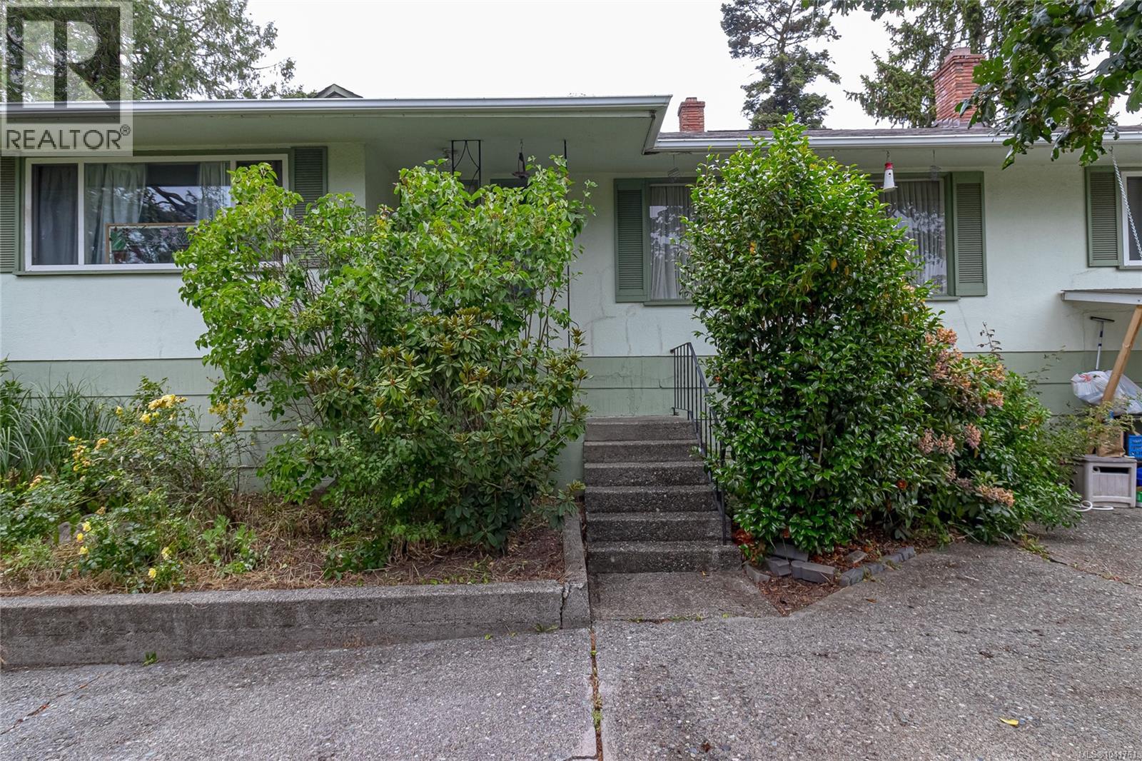 Residential in Saanich