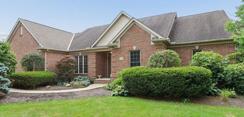 10885 Miller Ave, Canal Winchester, OH, 43110-8963 | Card Image
