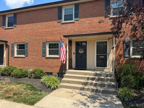 4 Creekwood Sq, Cincinnati, OH, 45246 | Card Image