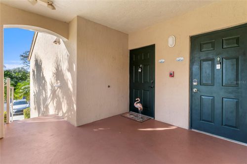 apt-211-1610 N 42nd Cir, Vero Beach, FL, 32967-8126 | Card Image