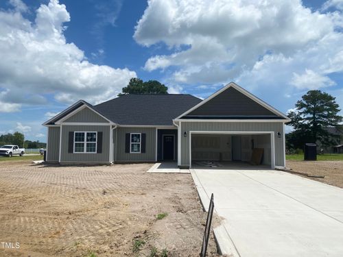 100 Nova Pl, Pikeville, NC, 27863-7003 | Card Image