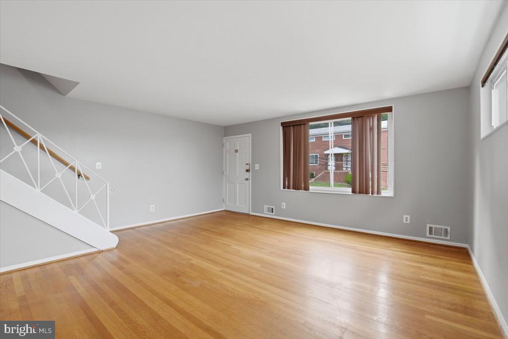 Residential Lease in ARLINGTON 5
