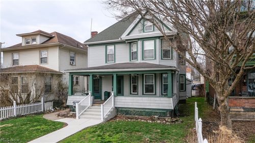 128 6th St Nw, Barberton, OH, 44203-2113 | Card Image