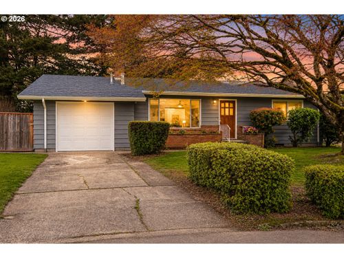 18411 Se Ivon Ct, Gresham, OR, 97030-5147 | Card Image