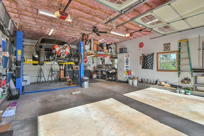 35 Walker Rd, House other with 3 bedrooms, 2 bathrooms and 4 parking in Quinebaug CT | Image 40