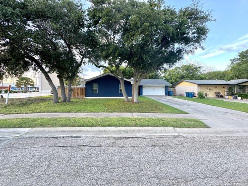 101 Ghent Pl, Portland, TX, 78374-1317 | Card Image