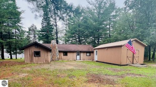 2706 Newatch Avenue, Grayling, MI, 49738 | Card Image