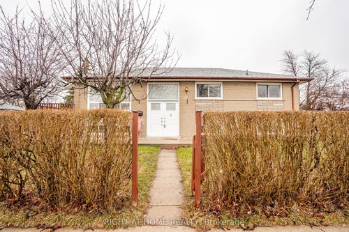 67 Torrance Road, Scarborough, ON, M1J2J6 | Card Image