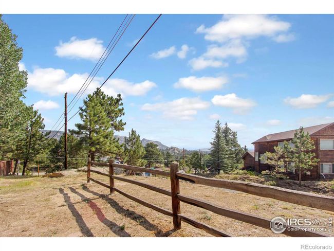 4 - 321 Big Horn Dr, Townhouse with 2 bedrooms, 2 bathrooms and 1 parking in Estes Park CO | Image 33