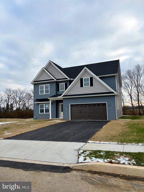 26 American Ave, CARLISLE, PA, 17013-9909 | Card Image