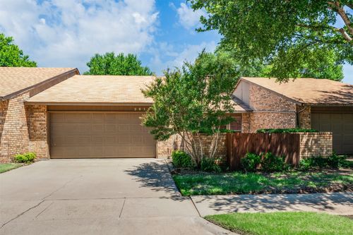 2818 Happy Hollow Dr, Wichita Falls, TX, 76308-4714 | Card Image