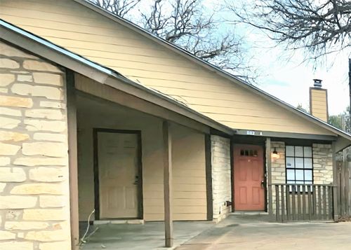 a-802 Kimberly St, Georgetown, TX, 78628-2725 | Card Image