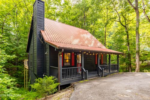391 Laurel Rd, Townsend, TN, 37882-3629 | Card Image