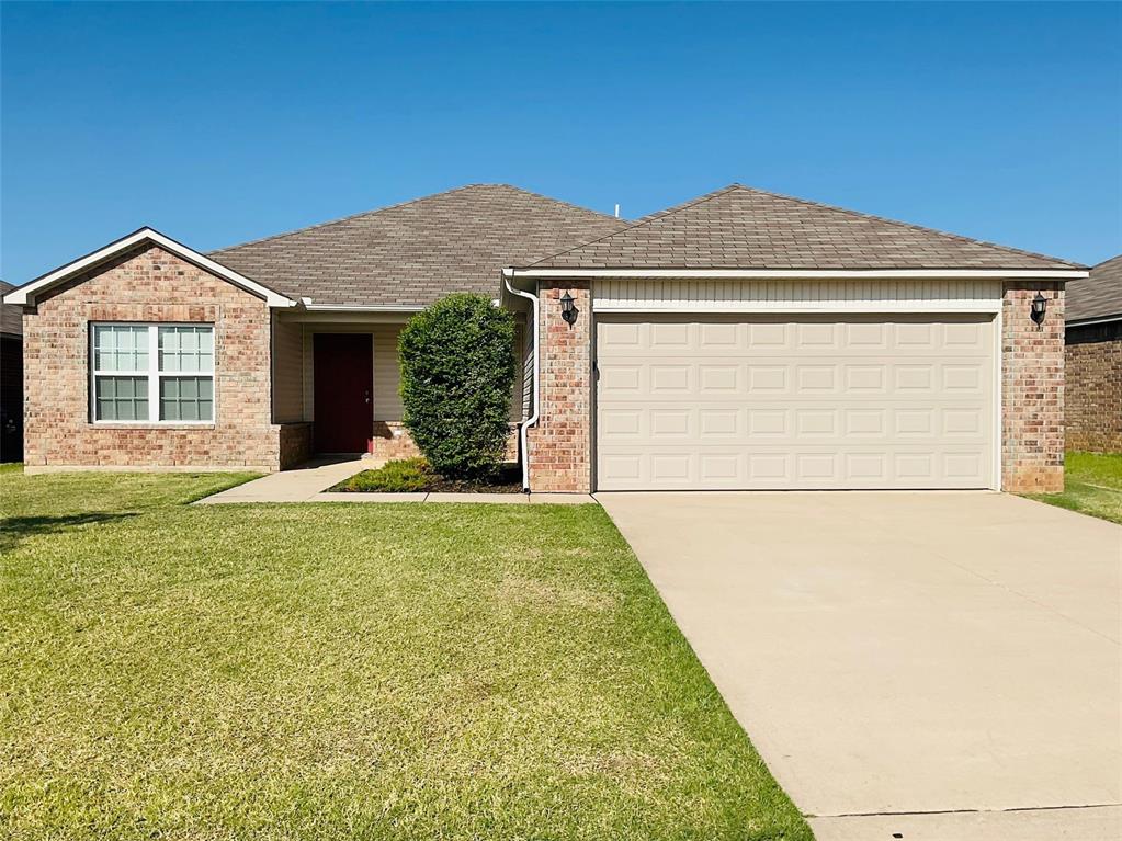 Bartlett Dr, Newcastle, OK 73065