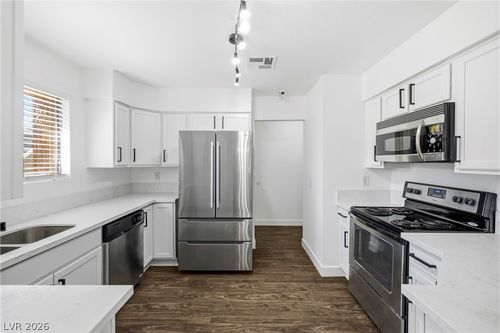 1060-3151 Soaring Gulls Dr, Las Vegas, NV, 89128-7024 | Card Image