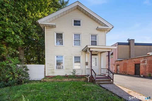 114 Court St, West Haven, CT, 06516-5023 | Card Image