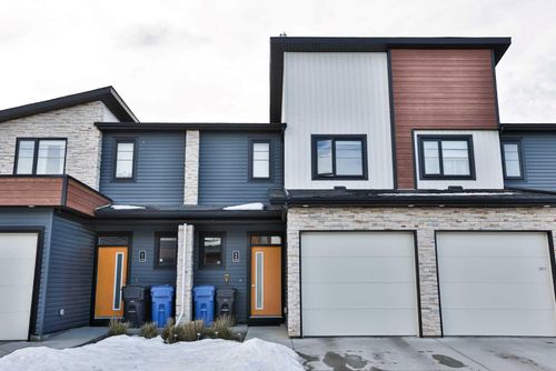 2-426 Highlands Blvd W, Lethbridge, AB, T1J5K5 | Card Image