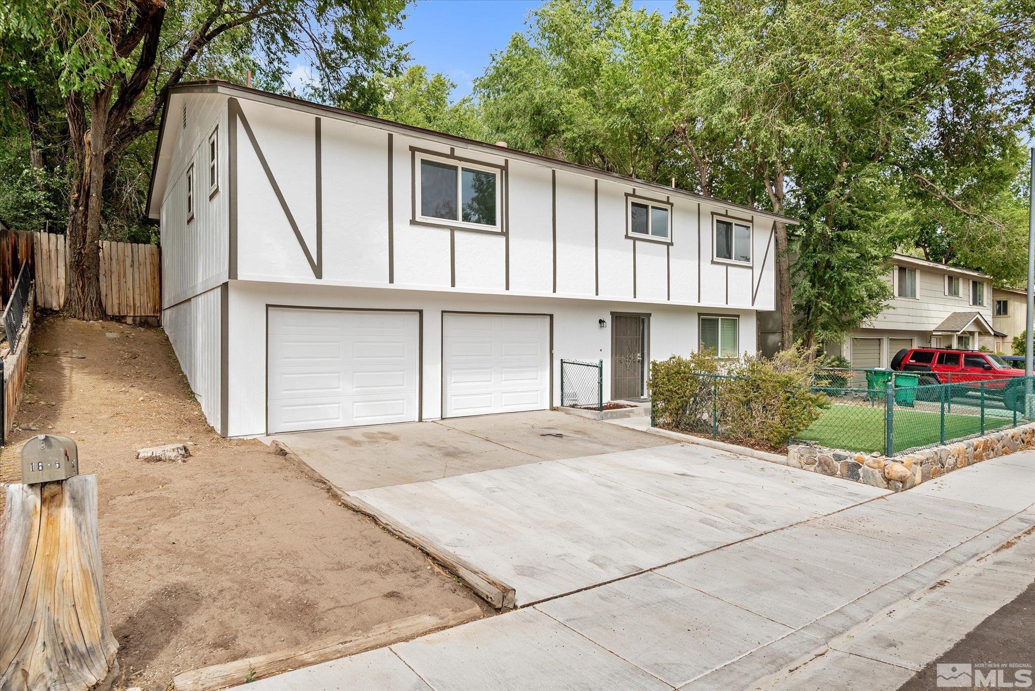 Kings Row, Reno, NV 89503