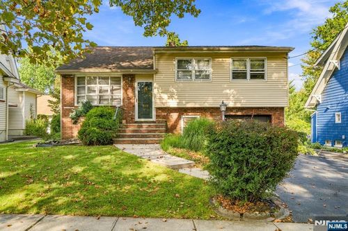 107 Severin Ct, Cranford, NJ, 07016-3140 | Card Image