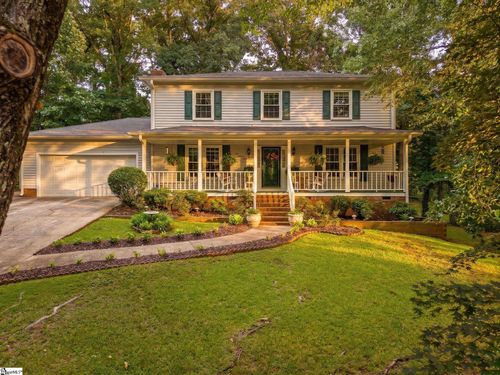120 E Woodburn Dr, Taylors, SC, 29687-5131 | Card Image
