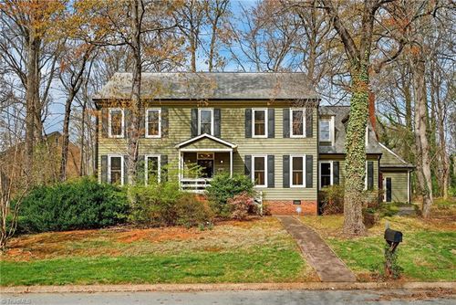 6400 Muirfield Dr, Greensboro, NC, 27410-8271 | Card Image