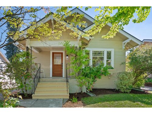 7316 N Kerby Ave, Portland, OR, 97217-1570 | Card Image