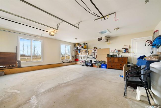 142 Rock Pointe Cres, House other with 8 bedrooms, 5 bathrooms and 6 parking in Pilot Butte SK | Image 43