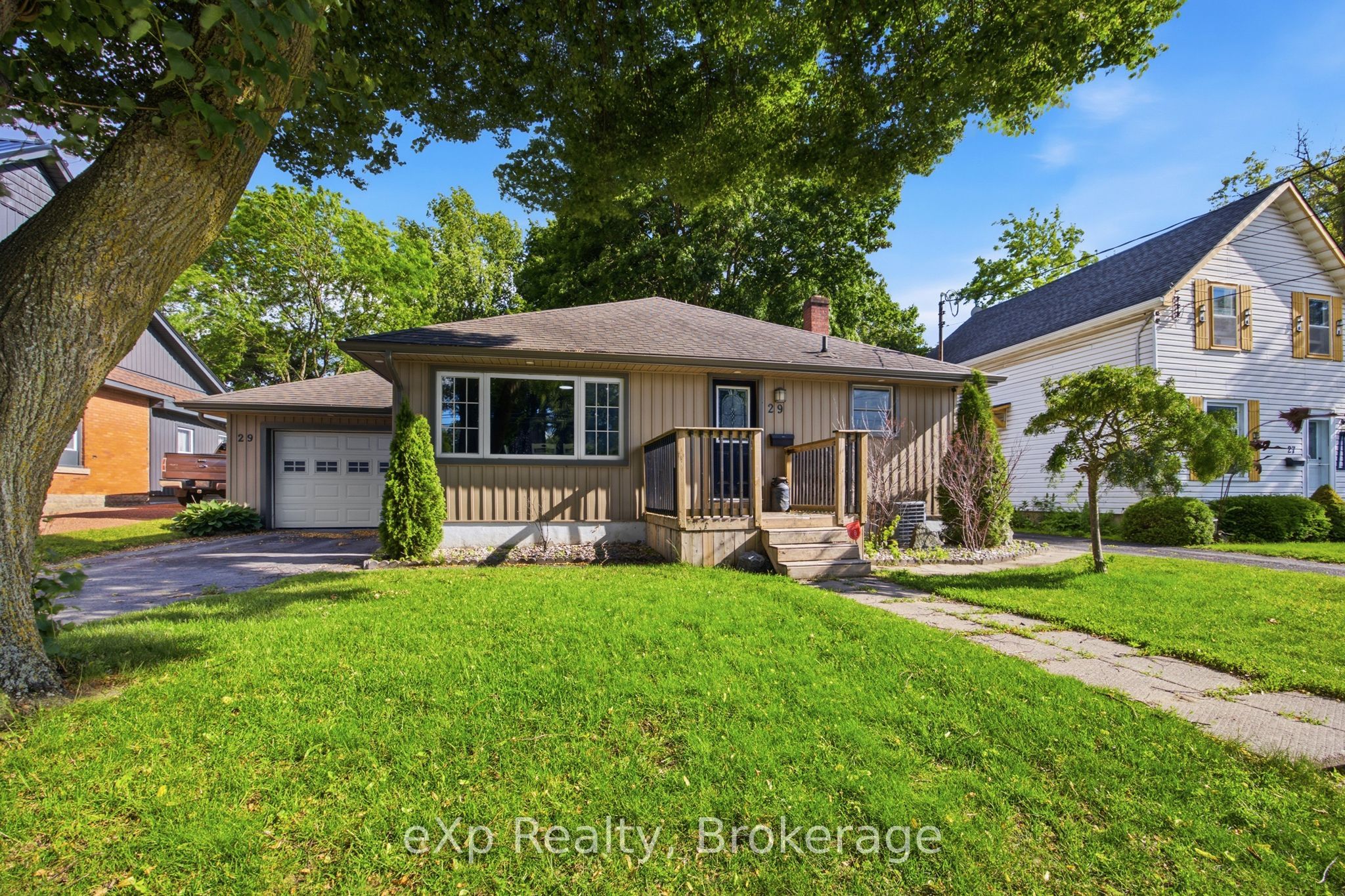 Residential in Tillsonburg