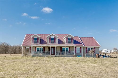 765 Carl Penn Rd, Waverly, OH, 45690-9184 | Card Image