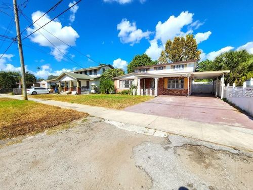 3016 E Wilder Ave, TAMPA, FL, 33610-6427 | Card Image