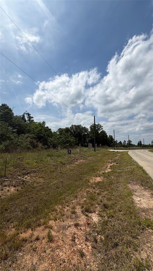 4030 Road 5914-17, Cleveland, TX, 77327-6672 | Card Image