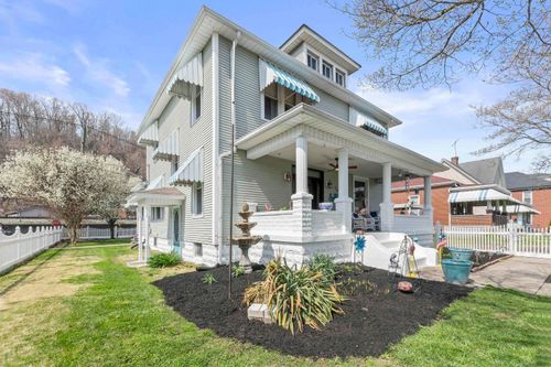 201 Etna St, Russell, KY, 41169-1303 | Card Image