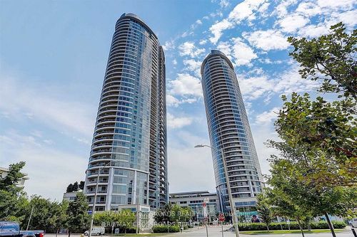 3601-125 Village Green Sq, Toronto, ON, M1S0G3 | Card Image