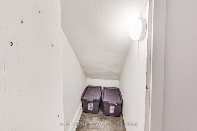 97 Roseheath Ave, House attached with 2 bedrooms, 2 bathrooms and null parking in Toronto ON | Image 21