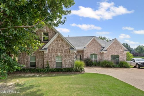 1106 Crosswinds Dr, Hernando, MS, 38632-1120 | Card Image