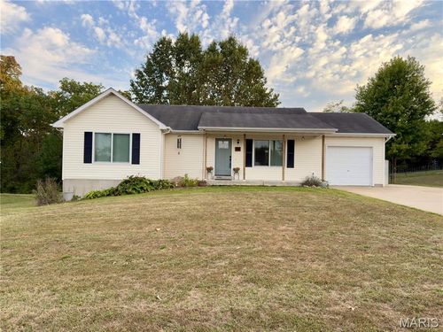 101 Hickory Cir, Union, MO, 63084-2093 | Card Image