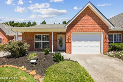 2924 Dominion Drive, Maryville, TN, 37803 | Card Image