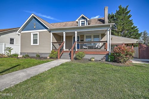 146 E Park Dr, Kingsport, TN, 37660-3804 | Card Image