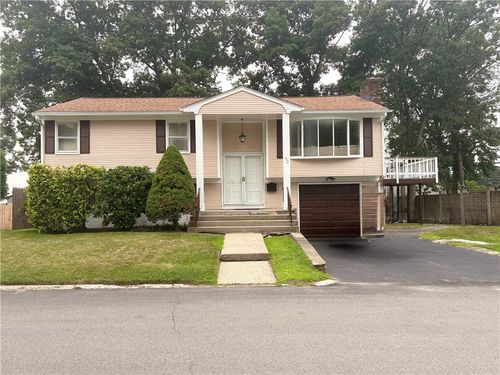 52 Bicentennial Way, North Providence, RI, 02911-1336 | Card Image