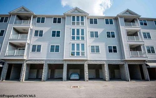 115 Fountain Vw, Morgantown, WV, 26505-3849 | Card Image