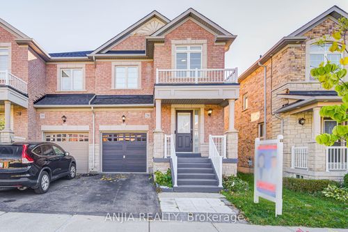 28 Grandwood Ave, Stouffville, ON, L4A0M6 | Card Image